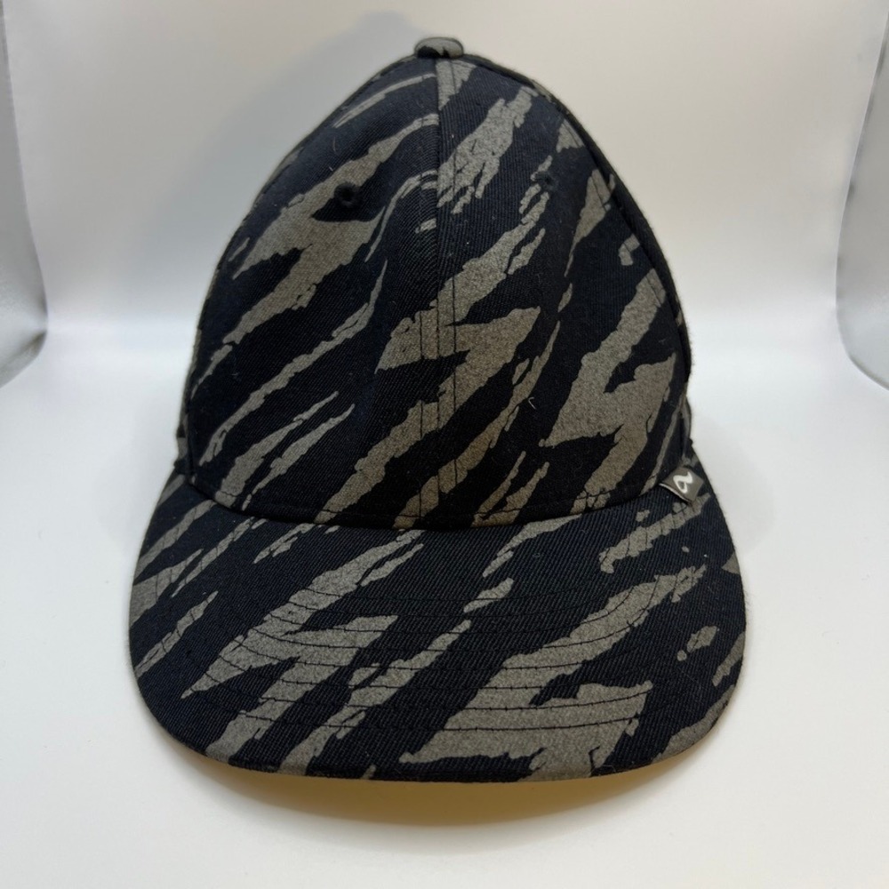 Vintage Y2K Adio Footwear Tiger Camo Flexfit Hat Skateboarding 2000 Small Medium